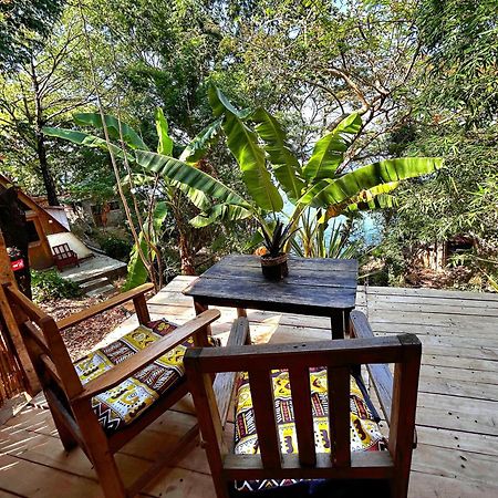Butterfly Space- A Non-Profit Eco-Lodge Nkhata Bay Экстерьер фото
