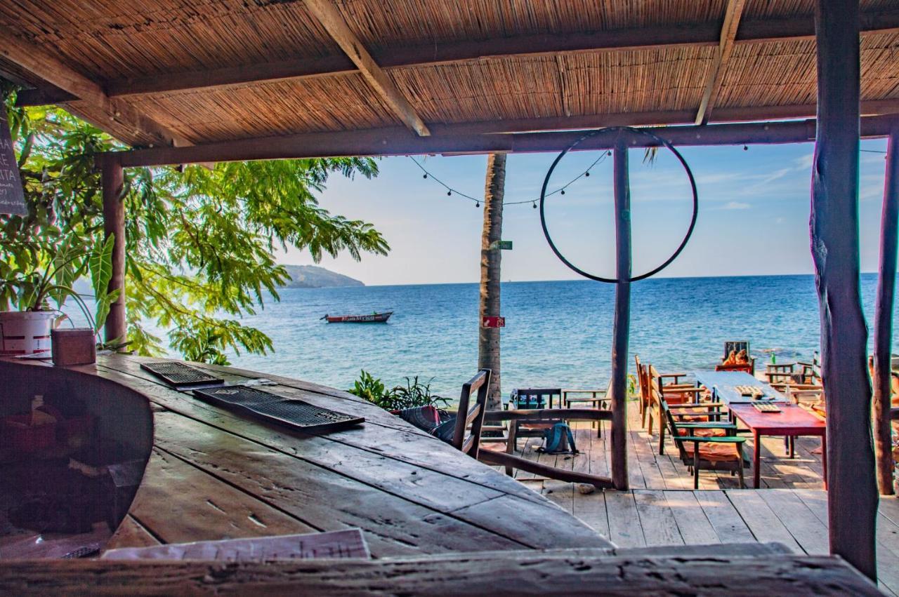 Butterfly Space- A Non-Profit Eco-Lodge Nkhata Bay Экстерьер фото