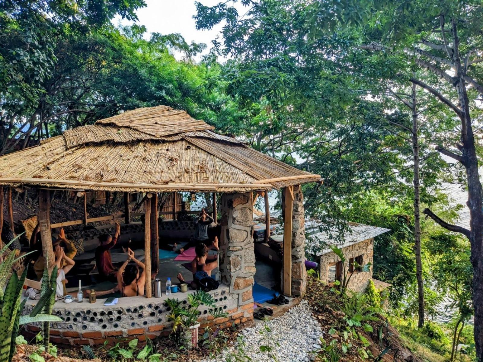Butterfly Space- A Non-Profit Eco-Lodge Nkhata Bay Экстерьер фото
