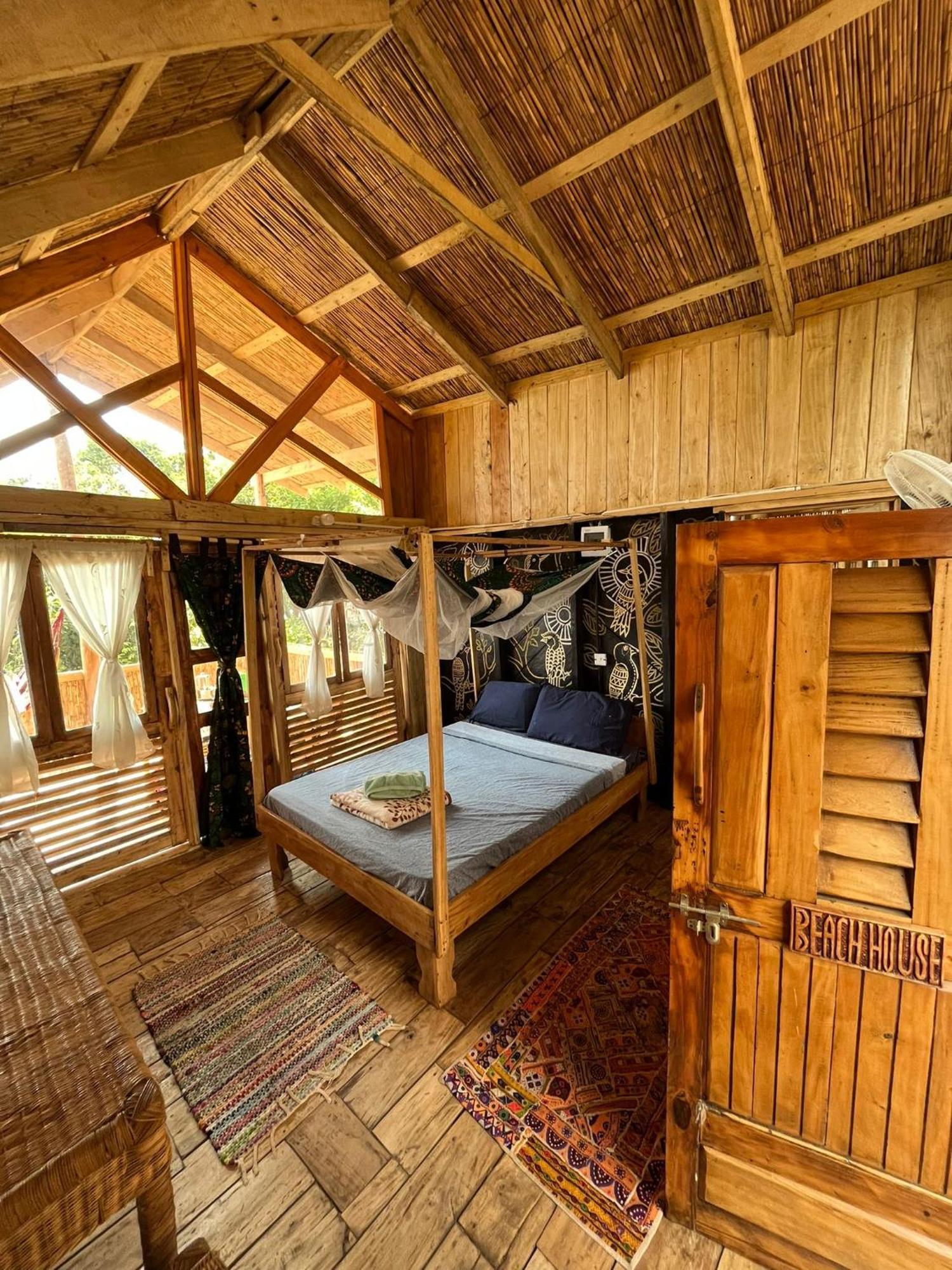 Butterfly Space- A Non-Profit Eco-Lodge Nkhata Bay Экстерьер фото