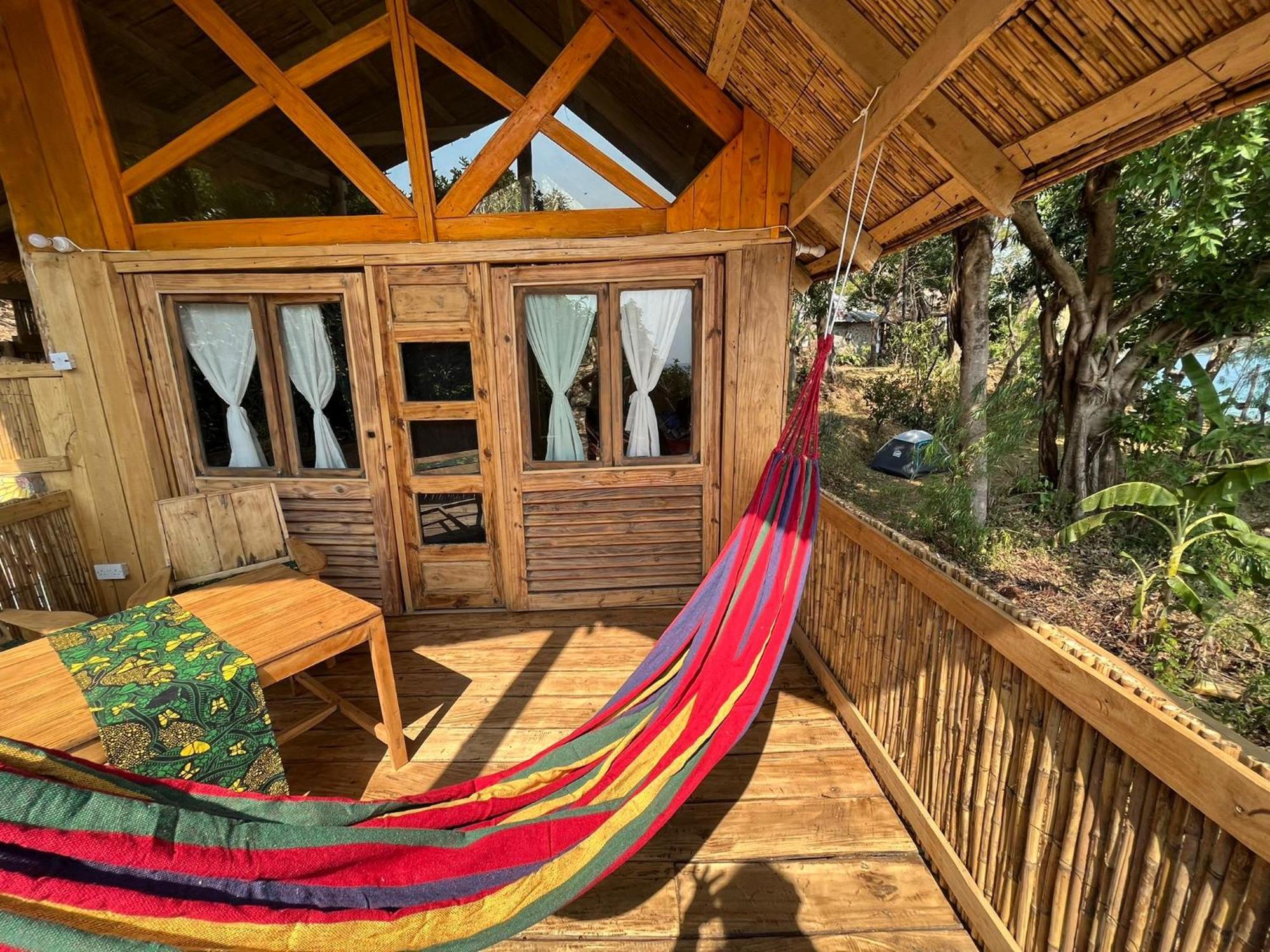 Butterfly Space- A Non-Profit Eco-Lodge Nkhata Bay Экстерьер фото
